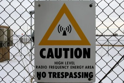 rf radiation warning signs