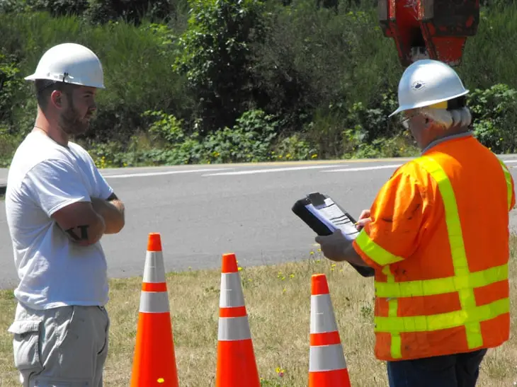 How to Choose and Inspect a Hard Hat