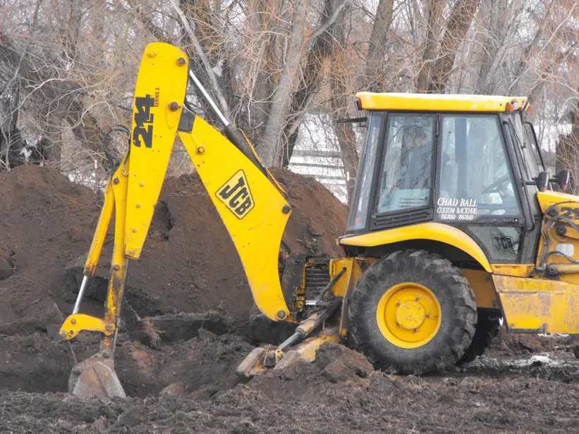 Backhoe Accidents, Statistics, and Tips