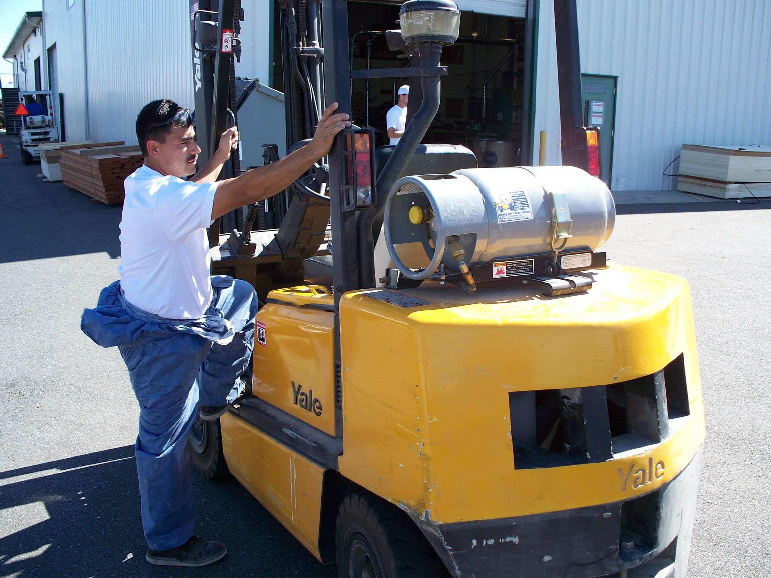 Nervous About Driving a Forklift? That's Okay! Hard Hat Training